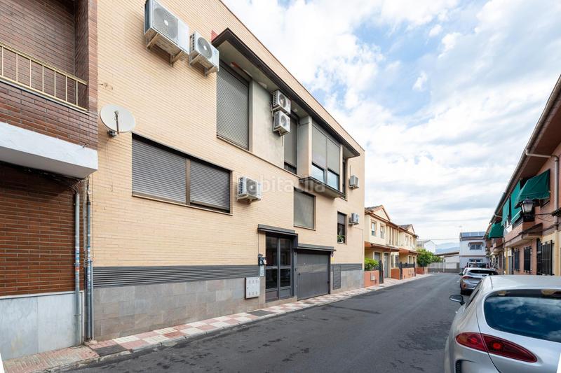 Foto 5edc0a25-e033-495c-920f-15d814423de1. Apartamento en calle luna 7 se vende piso reformado en primera planta _granada en Armilla
