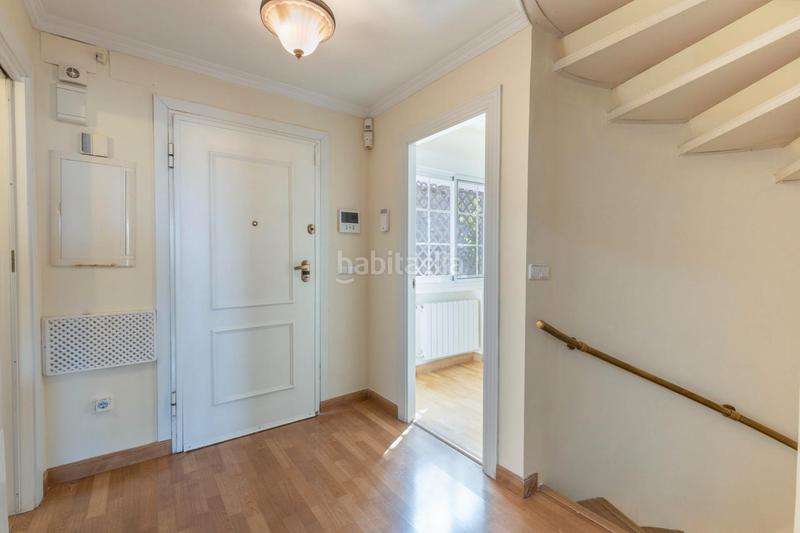 Foto 08d74a7e-c5f1-452c-b5b5-eec5609f351b. Casa adosada en calle granada 35 se vende casa adosada en urbanizacion en el serrallo_granada en Huétor Vega
