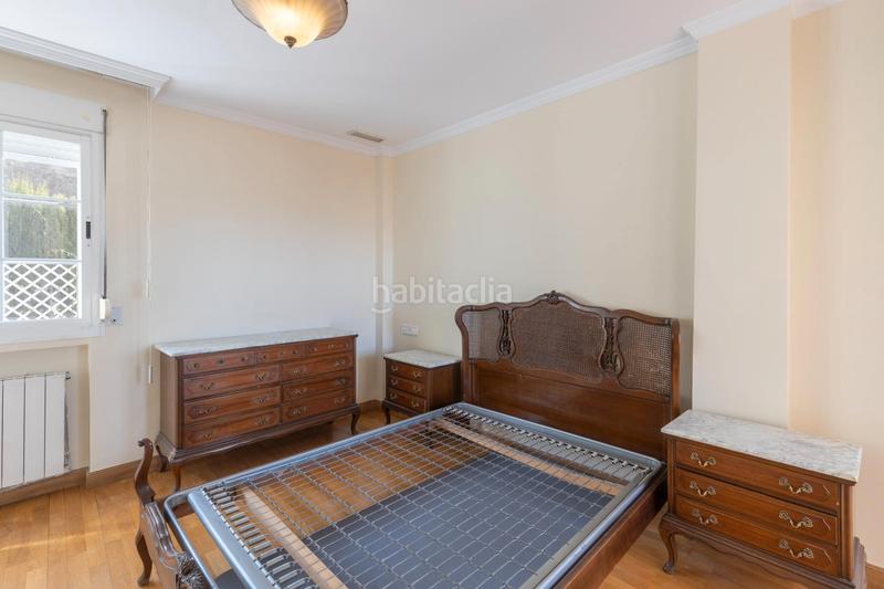 Foto 7d1ae897-5f4b-4306-9e91-635f7b318b95. Casa adosada en calle granada 35 se vende casa adosada en urbanizacion en el serrallo_granada en Huétor Vega