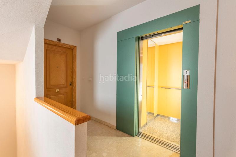 Foto cc0bb78e-3deb-4f6c-97d1-7eabb348023b. Appartement dans calle lucena 1 dans Centro - Sagrario Granada