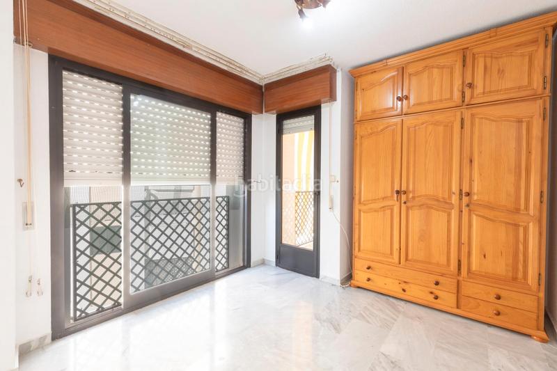 Foto 3c4b02f4-c784-4ca5-b762-896935628916. Piso en avenida andalucía 1 se vende luminoso y amplio piso con terraza en almuñecar_granada en Almuñécar