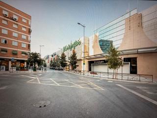 Appartement en Calle caaveral 3. Se vende piso a reformar muy cerca de la facultad de ciencias ju
