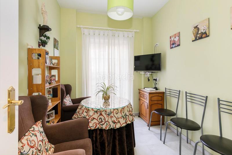 Foto dbd13c20-41d6-4ba5-aa1d-845918d254d6. Haus in calle zamora 15 in Barrio de Zaidín Granada