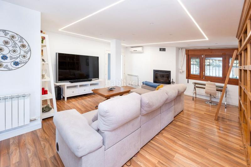 Foto 197012aa-6130-4003-9624-8f1136f8f098. Chalet en calle monzones 17 se vende lujo villa en cortijo del aire__granada en Albolote