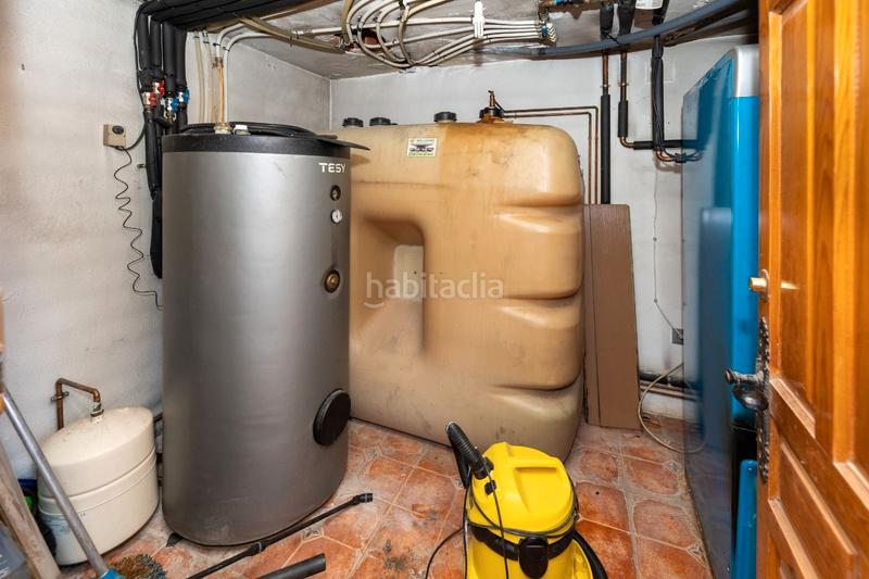 Foto 2bbe92a5-e6f8-430b-8db9-1b5f73302b9e. Chalet en calle monzones 17 se vende lujo villa en cortijo del aire__granada en Albolote