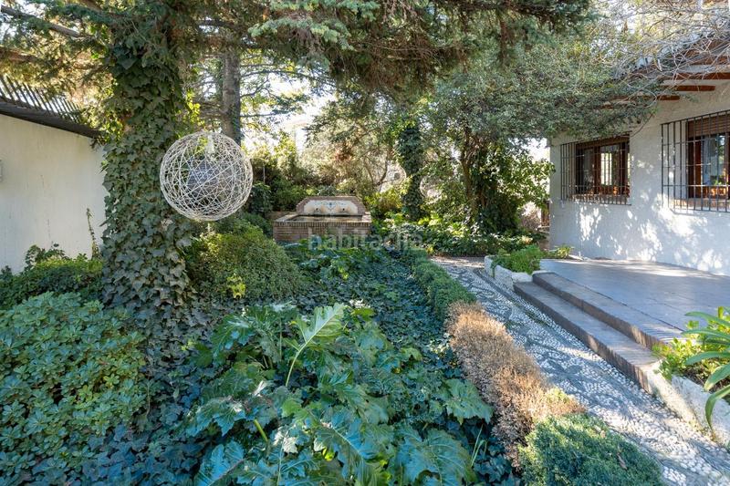 Foto 3495c32b-abe2-4da6-9a92-101b1dfecc27. Chalet en calle monzones 17 se vende lujo villa en cortijo del aire__granada en Albolote