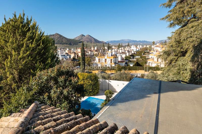 Foto 53f773ce-0007-49c3-9885-97ca2af6e13d. Chalet en calle monzones 17 se vende lujo villa en cortijo del aire__granada en Albolote