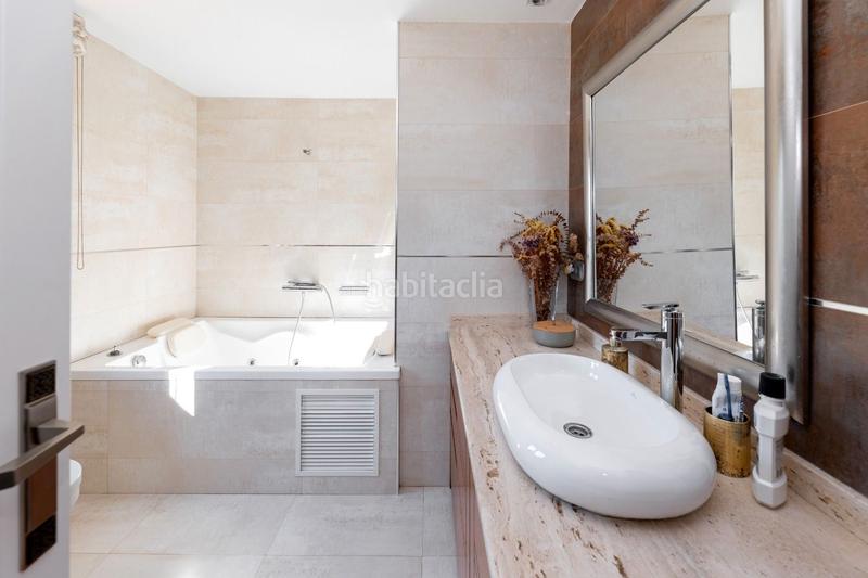 Foto 7384ba8c-3664-41e3-8765-353d76c83eb5. Chalet en calle monzones 17 se vende lujo villa en cortijo del aire__granada en Albolote