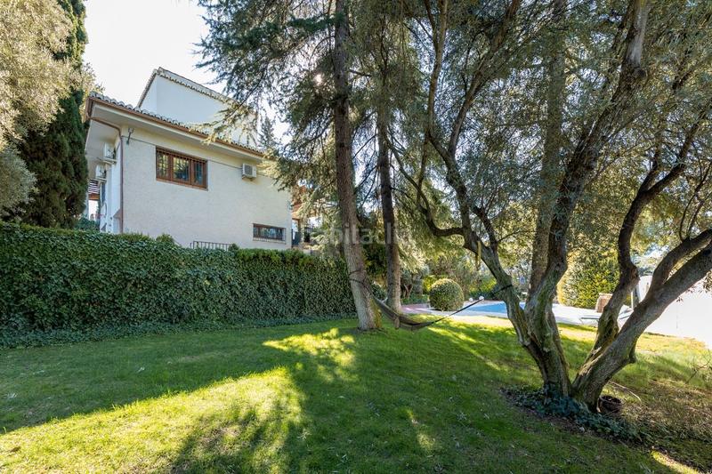 Foto 8195bec0-4dbc-46f2-9497-17c1ace7abf1. Chalet en calle monzones 17 se vende lujo villa en cortijo del aire__granada en Albolote
