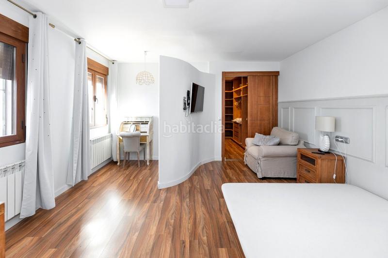 Foto 8df2cb97-5ee1-436d-9d8d-d49021ca1283. Chalet en calle monzones 17 se vende lujo villa en cortijo del aire__granada en Albolote