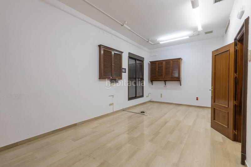 Foto 5cc7487a-31bc-46cf-969f-e77318e4efe1. Locale commerciale in calle ángel ganivet 13 in San Matías - Realejo Granada