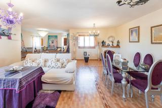 Xalet a Avenida de los cerezos 22. Se vende villa de lujo en gójar — exclusividad, espacio y estilo