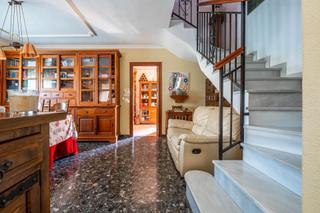 Casa adossada a Calle miguel ríos 30. Se vende preciosa casa adosada en belicena_vegas del genil  con