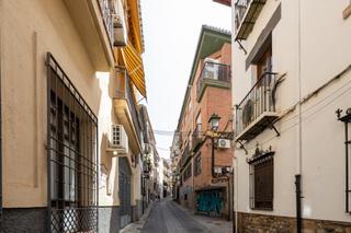 Pis a Calle hornillo de cartuja 3. Se vende piso para vivir o  inversion en triunfo jardin_granada
