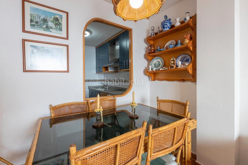 Foto 05fa0658-83cd-4edf-a9cf-b9263e4ed95c. Piso en paseo reina sofía 19 se vende piso en almuñecar _granada playa en Almuñécar