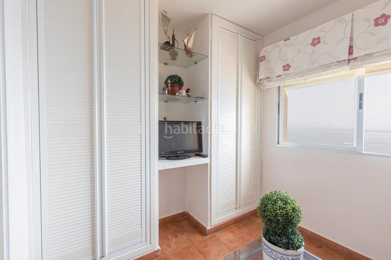 Foto 5b5d819d-f192-4a61-ad1e-09a79e5fdda0. Piso en paseo reina sofía 19 se vende piso en almuñecar _granada playa en Almuñécar
