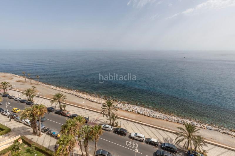 Foto 8678aaa3-aea6-4f40-99b0-aa4b912e7e7d. Piso en paseo reina sofía 19 se vende piso en almuñecar _granada playa en Almuñécar