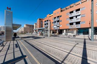 Pis a Calle arrayanes 6. Se vende piso moderno y  reformado en el zaidin_granada