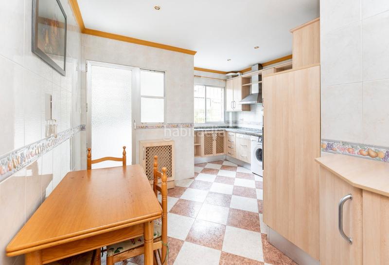Foto c535b427-d685-4301-9a79-8083680d4598. Piso en calle san pablo 32 se vende piso en calle san pablo, la cruz, en Granada