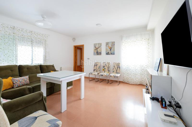 Foto 02943574-a4fa-459a-bdd6-002dd4b7a4c3. Piso en calle arcos 17 se vende piso reformado incluido garaje _granada en Albolote