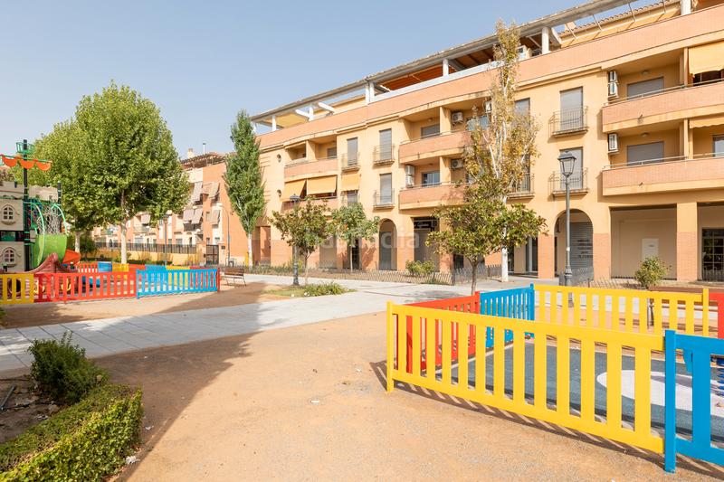 Foto 659a87db-a543-4338-a469-4a9758f0079c. Ático en plaza clara campoamor 3a se vende maravilloso atico con ascensor y trastero y garaje en plaza clara campoamor__granada en Maracena