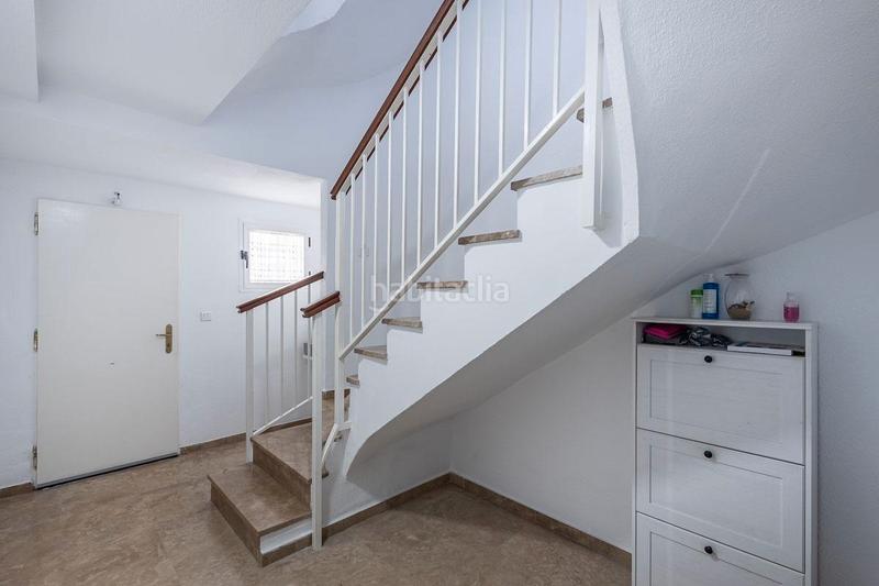 Foto 1d60f8b3-bfed-4a91-bfe1-476a522c5045. Semi detached house in avenida Ogíjares 17 in Ogíjares