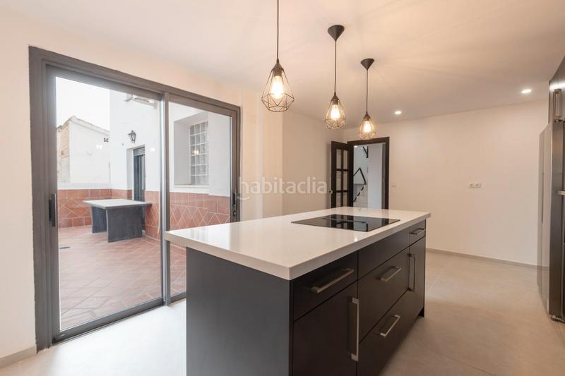 Foto 6cf85b73-6b6a-4d47-ab42-7d7546ca105d. Casa in calle avila 26 in Barrio de la Vega Monachil