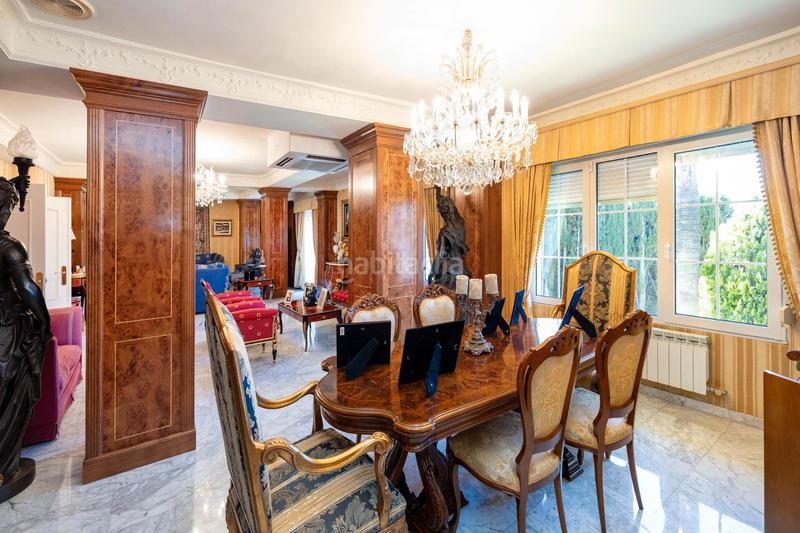Foto 159ec200-93b6-4740-aa10-fd5e23343375. Chalet en calle granada 46 se vende chalet exclusivo en el serrallo en granada en Huétor Vega