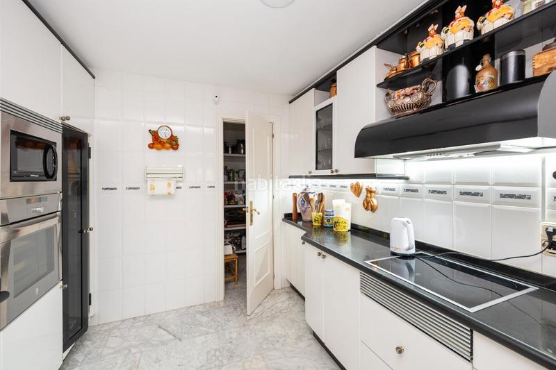 Foto a354c3fa-28ba-4e05-9f15-6ba55d0606c8. Chalet en calle granada 46 se vende chalet exclusivo en el serrallo en granada en Huétor Vega