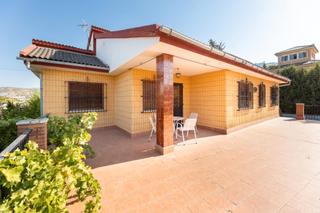 Xalet  Calle los olivos 6. Se vende espectacular chalet a reformar en alfacar_granada