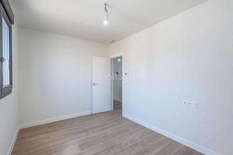 Foto 6431a2de-93bd-46b3-83b5-77199ff68eff. Attique dans avenida de Poniente 4 dans Poniente Armilla