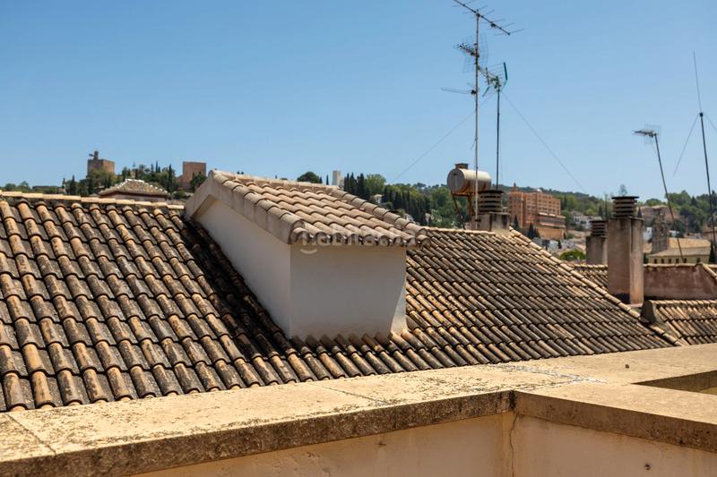 Foto bf69ae81-eb7c-4ccc-8d4e-944d942c71a7. Etagenwohnung in calle ángel ganivet 6 in San Matías - Realejo Granada