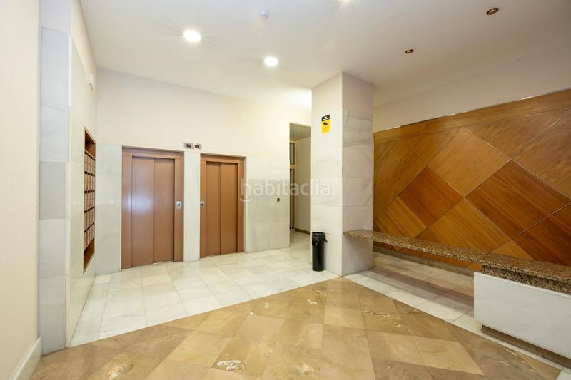 Foto ce5c6544-d91e-4044-a3e4-5728ef7a9997. Piso en calle ángel ganivet 6 en San Matías - Realejo Granada