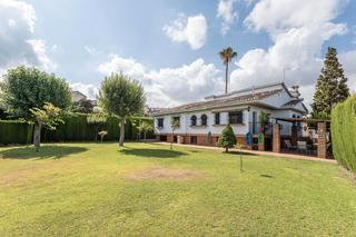 Casa en Calle zacatin 13. Se vende exclusiva casa en el barrio del monachil_granada