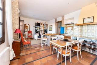 Apartament  Calle acera de san ildefonso 20. Se vende encantador atico en zona san ildefonso( junto al hospit