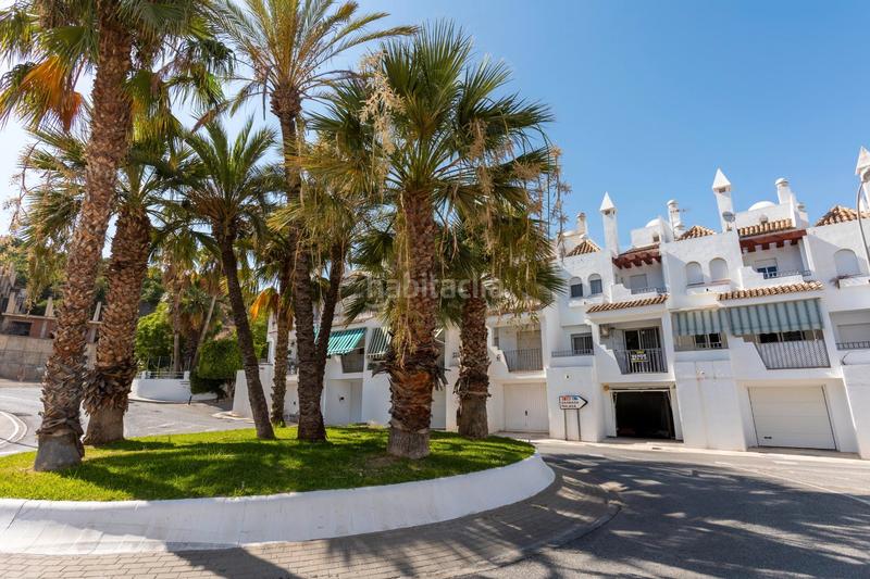 Foto 9eae2216-353b-4b06-9b7b-e75b1d9f984e. Casa adossada a avenida salobreña 1 a Almuñecar centro Almuñécar