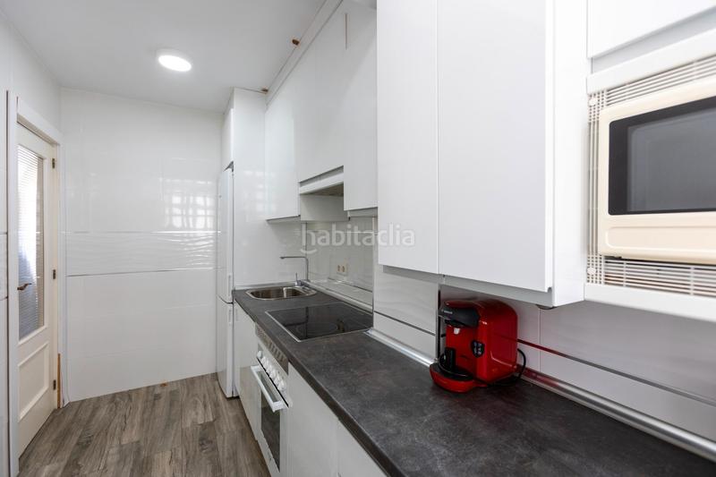 Foto ae4c3344-de45-404b-8ad1-0fbda63b7dc9. Casa adossada a avenida salobreña 1 a Almuñecar centro Almuñécar