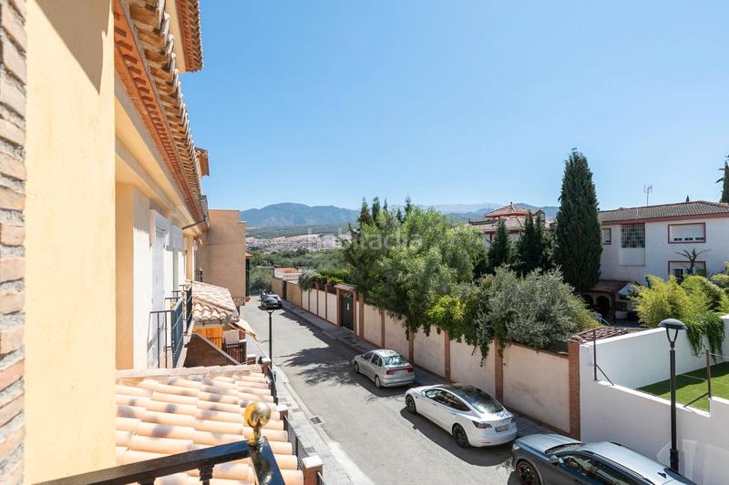 Foto 6e2c5c52-bd1c-4d83-8c23-4a8103f2eb44. Reihenhaus in calle río dílar 13 in Ogíjares