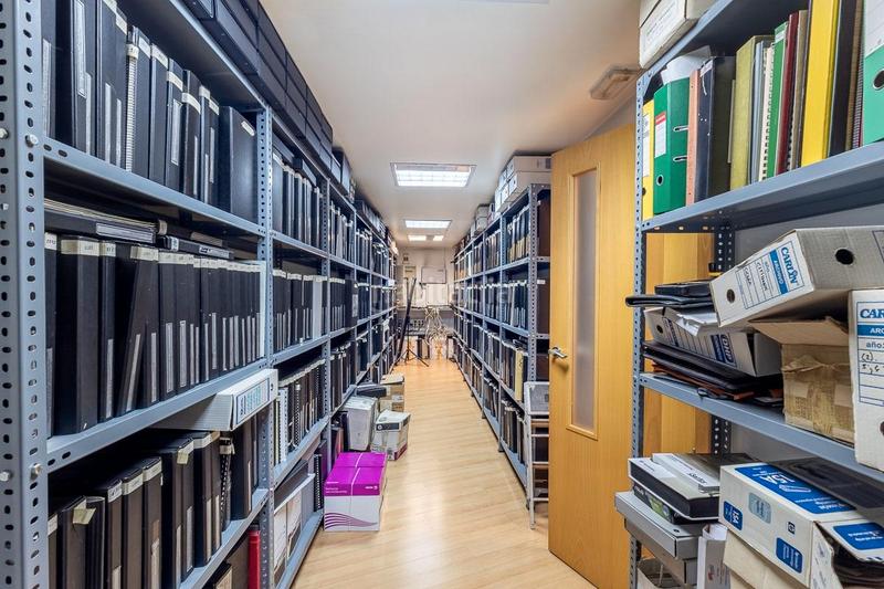 Foto 60185a6a-16d5-4120-a54c-27aeacfc2424. Locale commerciale in plaza de carretas 5 in San Matías - Realejo Granada