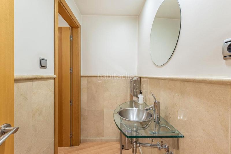 Foto ad4940e5-acd8-4185-bb26-cc9a16e0b08c. Locale commerciale in plaza de carretas 5 in San Matías - Realejo Granada