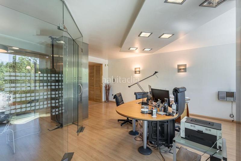 Foto ea2577f5-b00a-48fc-af87-36247185d958. Locale commerciale in plaza de carretas 5 in San Matías - Realejo Granada