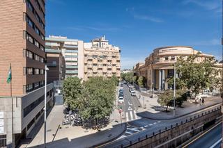Pis  Avenida de madrid 1. Se vende gran piso en avenida madrid_granada _¡atención familias