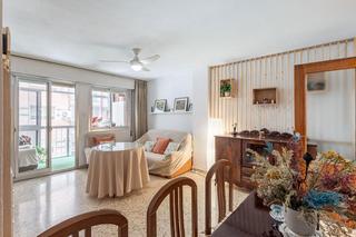 Appartement  Calle don quijote. Se vende piso en avenida cervantes_genil_granada