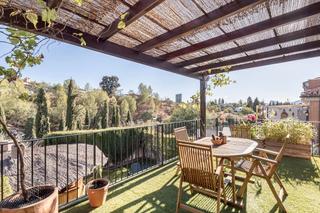 Xalet a Calle león felipe 20. Se vende espectacular casa con garaje en albolote_zona cortijo d