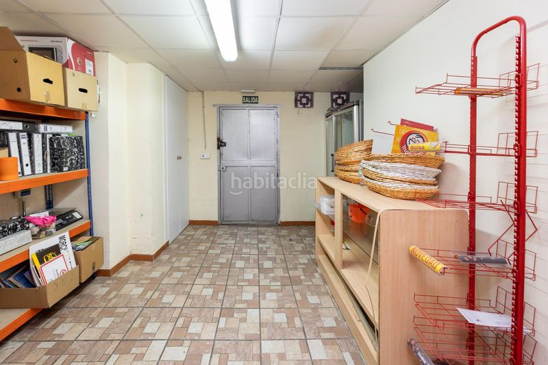 Foto 602bbd36-605b-437f-8211-770aff30ebd3. Local comercial en paseo del charcón 80 se vende excelente local comercial con almacen en las gabias_granada en Gabias (Las)
