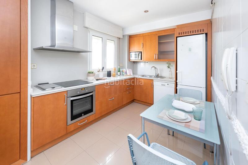 Foto a7bf293b-52ba-45f1-bce5-1ba849691f71. Chalet in calle zoraya 1 in Camino de los Neveros - Serrallo Granada