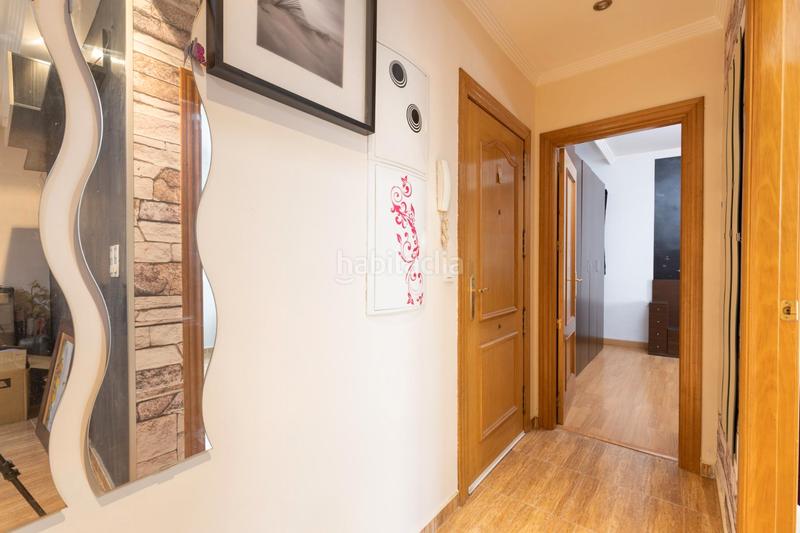 Foto ebe71c2a-d6d4-4411-8095-1f7298fb1a34. Flat in plaza de la constitución 1 in Cúllar Vega