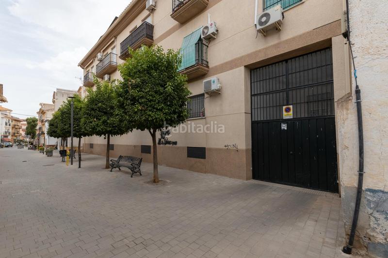 Foto f3e12c4f-f353-433e-a437-09c10d8bbf71. Flat in plaza de la constitución 1 in Cúllar Vega