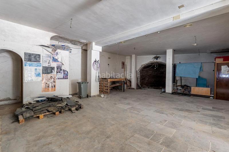 Foto 9425cabc-7c96-48c6-bc3b-9ecc1e94e132. Local comercial a calle maestro noguerol 50 a Barrio de la Vega Monachil