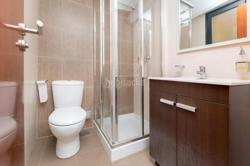 Foto f1959ee8-71a2-4ec5-b112-7b0047d0275e. Appartement avec chauffage piscine dans Parque Lagos Granada